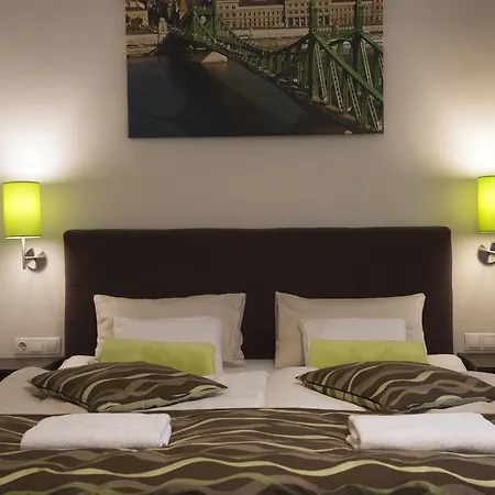 Walton Prime * Budapeşte