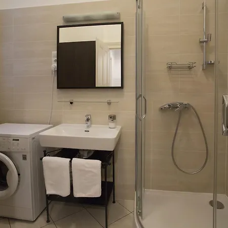 Daire Walton Prime *